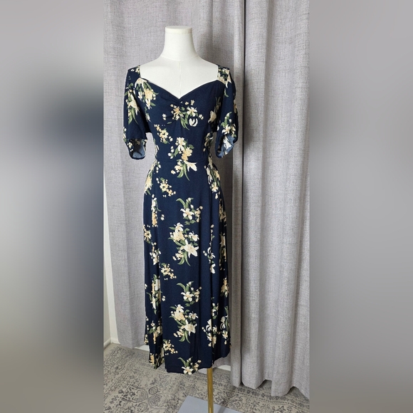 Reformation Floral Navy Midi Skirt | SIZE 12 - Picture 7 of 12